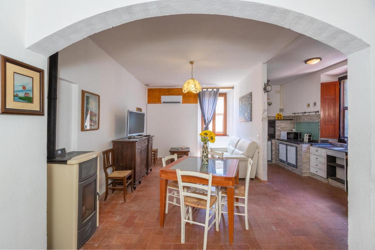 شقة Casa Max - Venturina Terme كامبيليا ماريتيما المظهر الخارجي الصورة